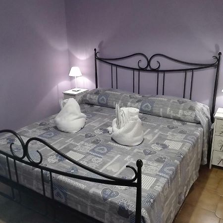 La Rosa Sul Lago Villa Trevignano Romano Buitenkant foto