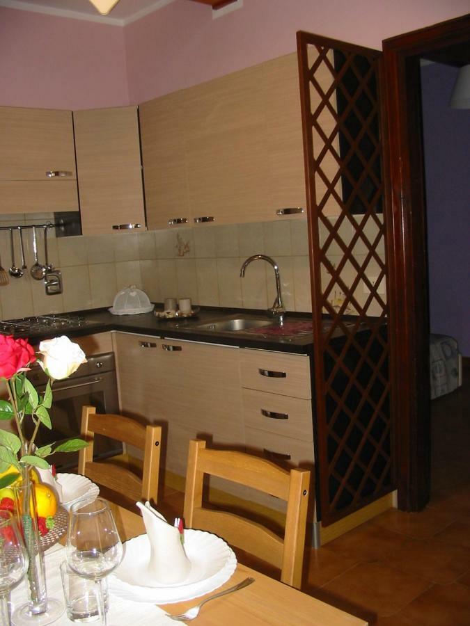 La Rosa Sul Lago Villa Trevignano Romano Buitenkant foto